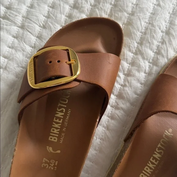 Birkenstock Madrid Big Buckle Brown and Gold - Picture 4 of 4